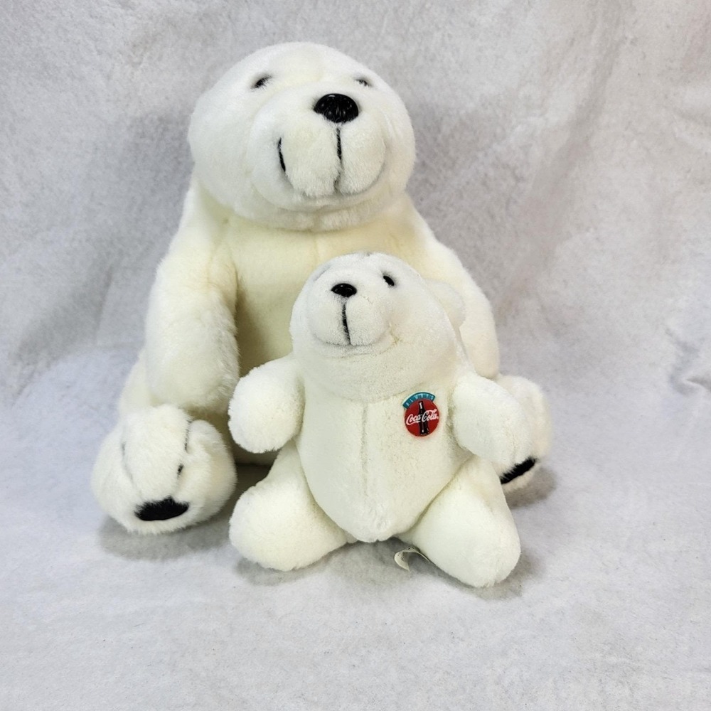 Coca Cola White Polar Bears Momma and Baby VTG 1993 Stuffed Plush Animal Pair